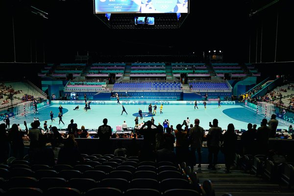 Comment optimiser l'entraînement en natation pour un nageur de papillon?